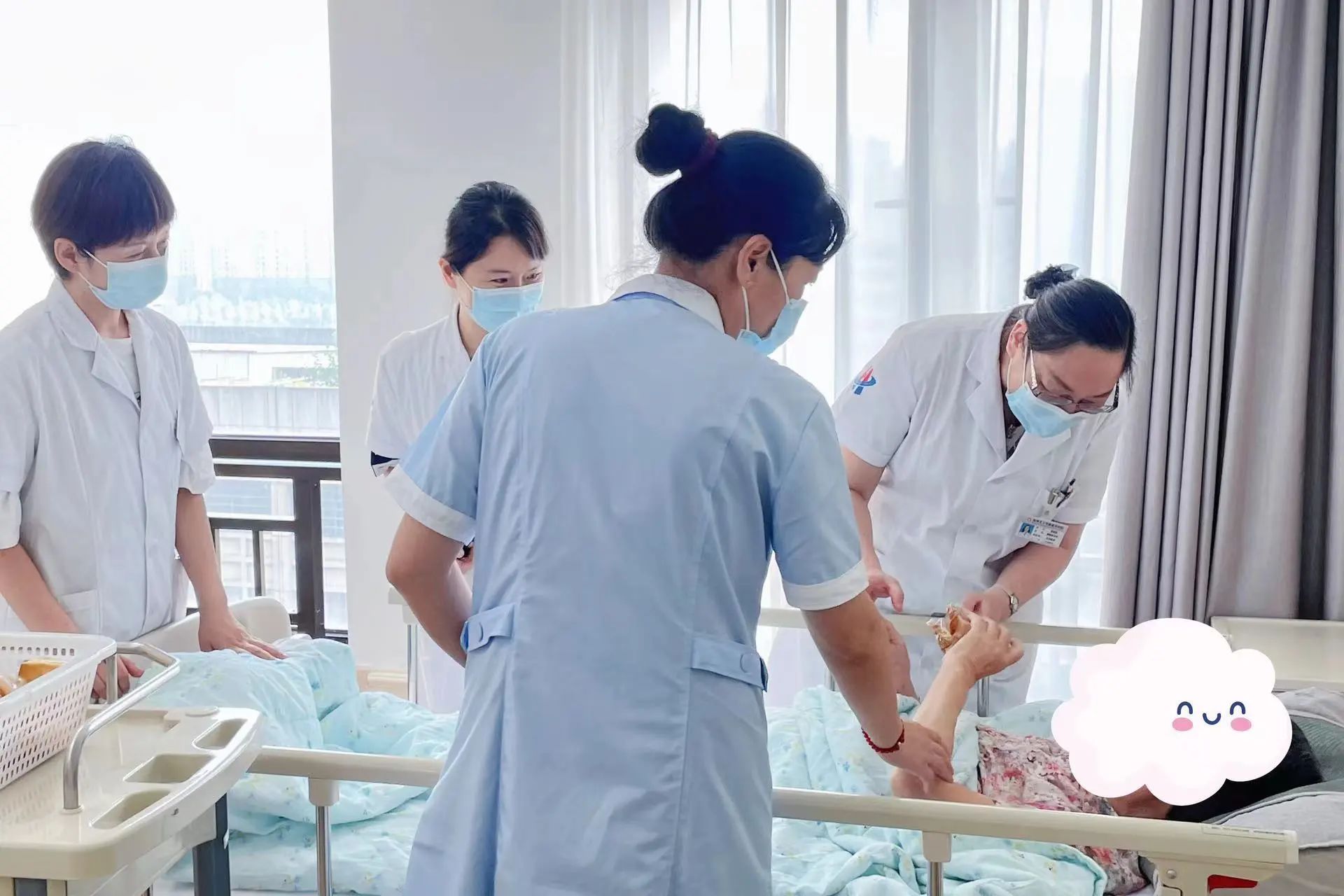 杭州东方华康康复医院开展“月满中秋，乐暖人心”的中秋系列活动