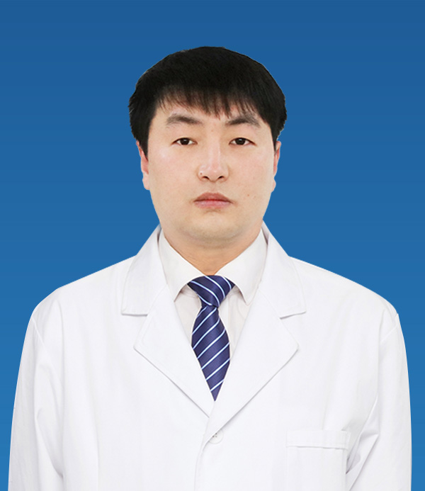 杨亮亮 